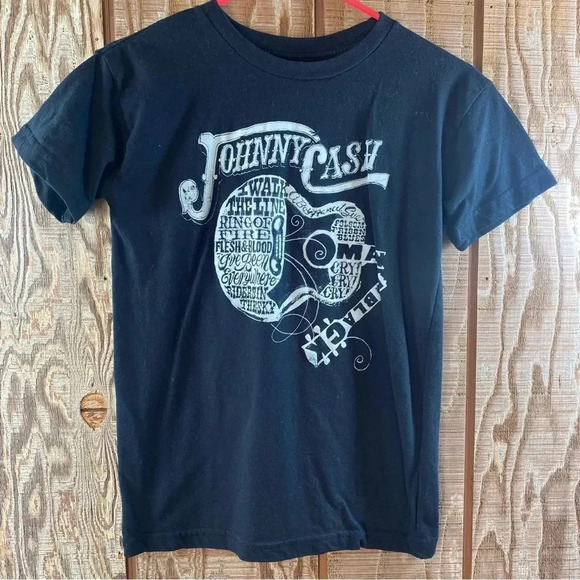 Johnny Cash Tee Shirt 🎸 - Picture 1 of 3